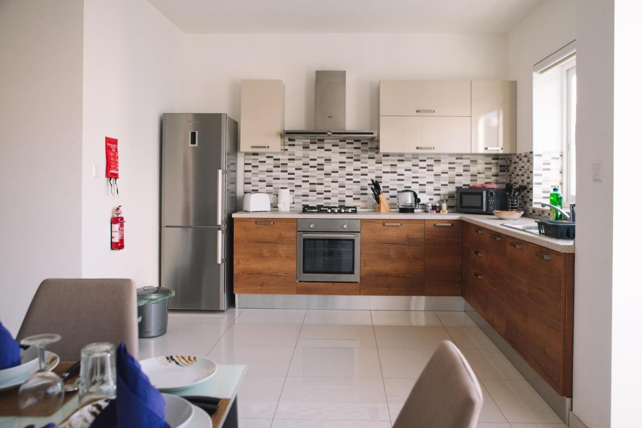 Modern 3 Bedroom With Ac Apartment Żabbar Exterior foto